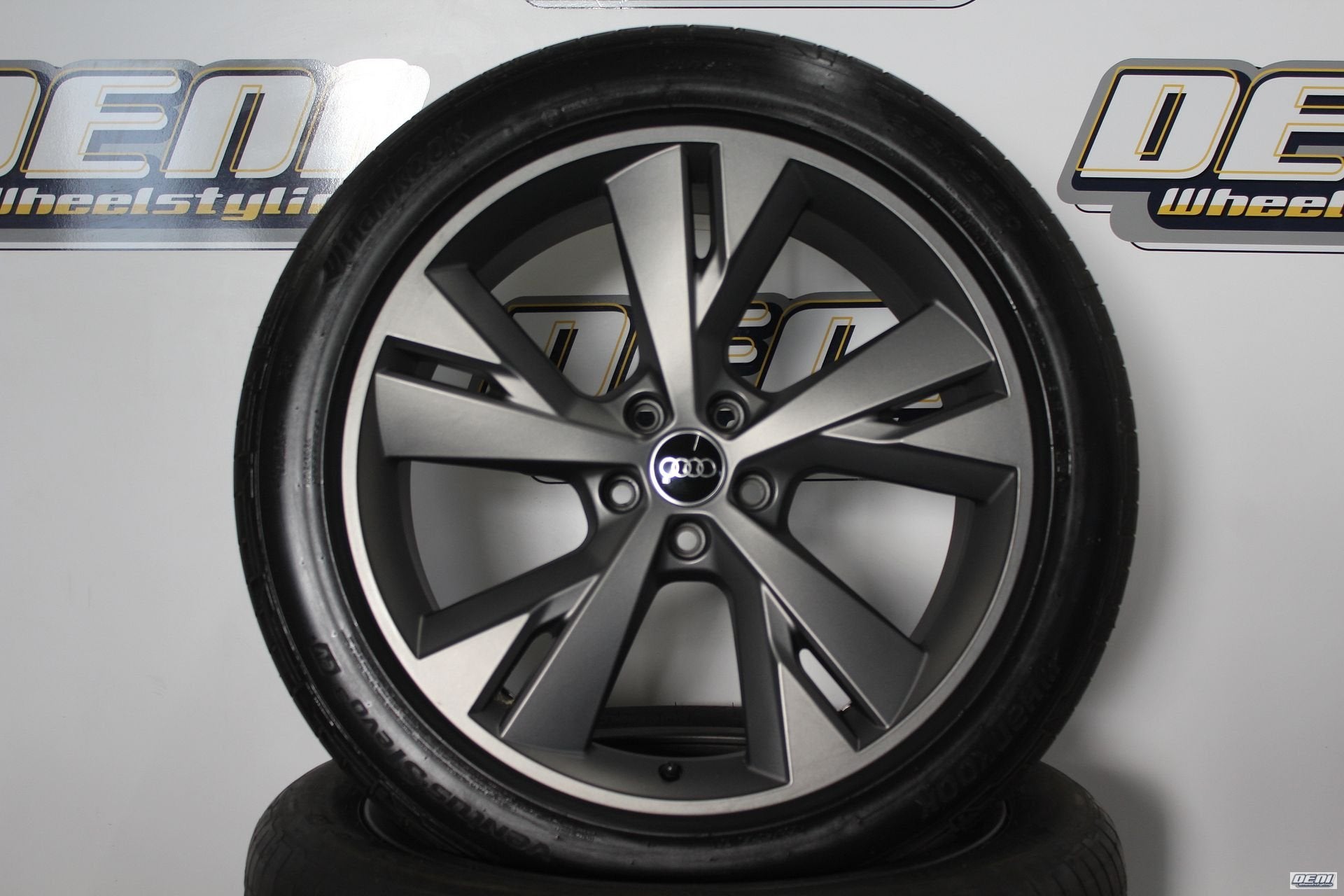 20" Audi e-tron Velgenset Hankook EV Audi Grey, Pneus et Jantes, Véhicule de tourisme, Pneus été, -