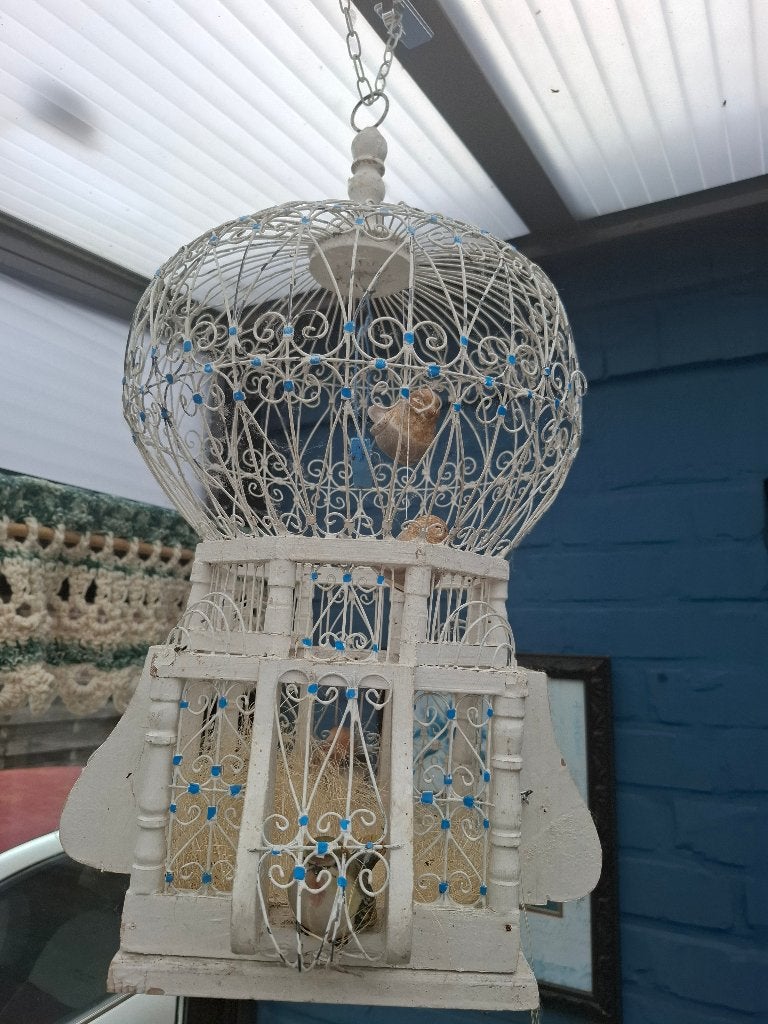 Vogelkooi antiek, Ophalen