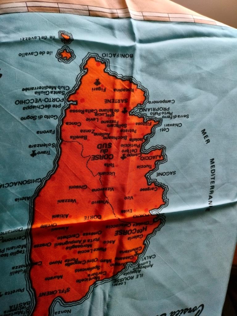 sjaal nylon Corsica, Enlèvement ou Envoi, Comme neuf, Écharpe