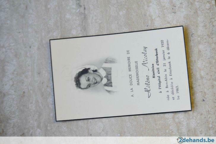 Mademoiselle Hélène Nicolay 1920 - 1963, Verzamelen, Bidprentjes en Rouwkaarten, Verzenden, Bidprentje