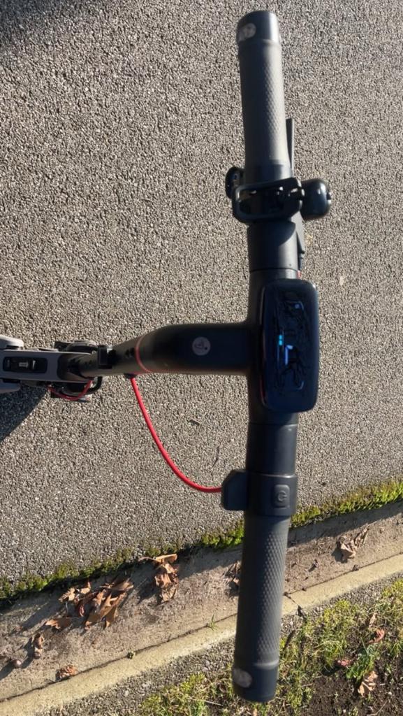 Ninebot E3e, Fietsen en Brommers, Ophalen, Zo goed als nieuw