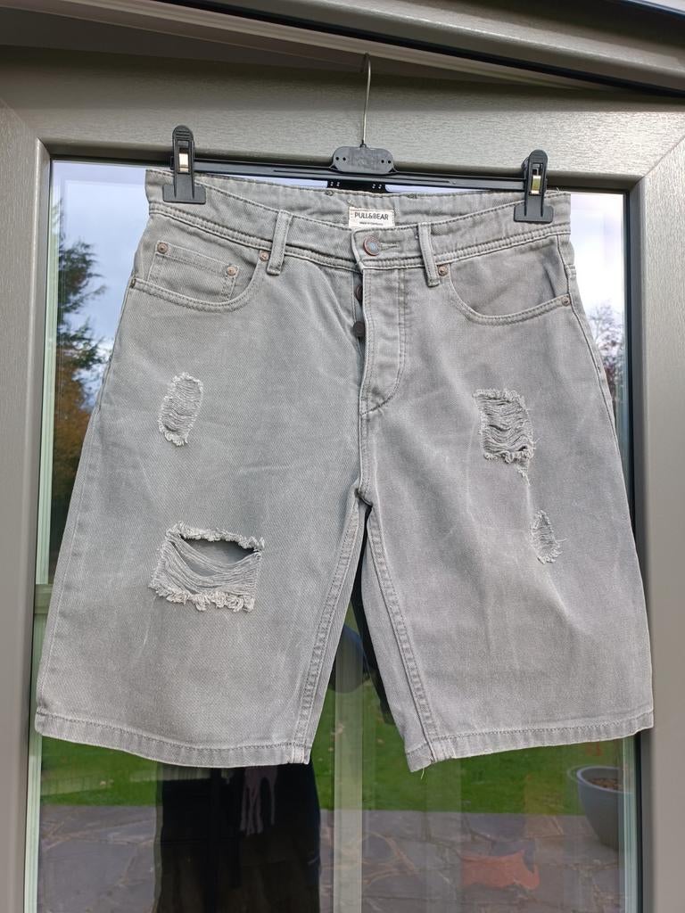 Short chino en jeans gris homme Pull&Bear, Vêtements | Hommes, Enlèvement ou Envoi, Porté, Gris