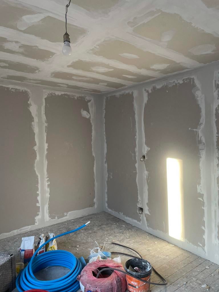 Traveaux de Batiment générale 0467620459, Offres d'emploi