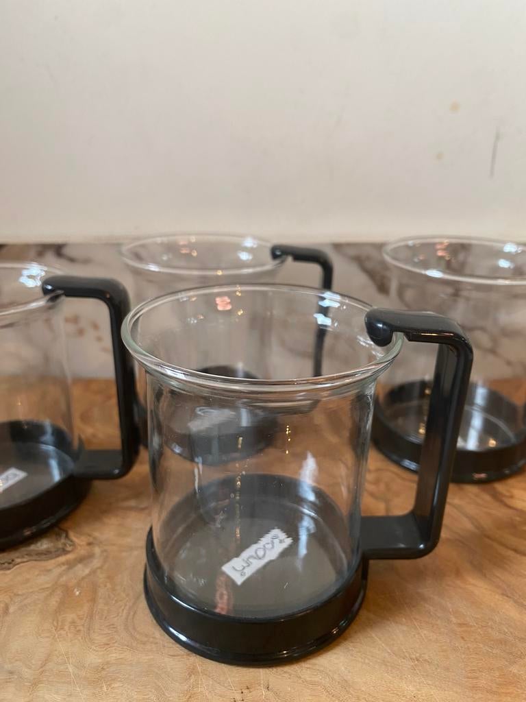 Bodum glazen, Ophalen, Zo goed als nieuw