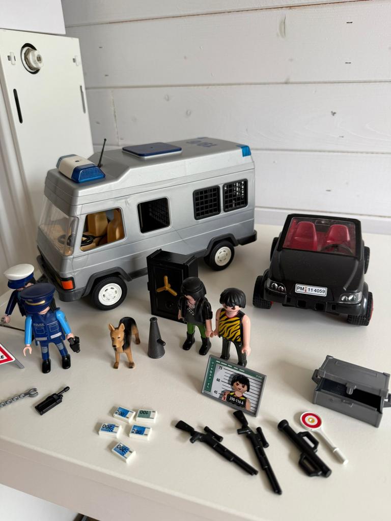Playmobil 2 politie sets 4059 + 4023 kluisdieven, Ophalen of Verzenden, Zo goed als nieuw