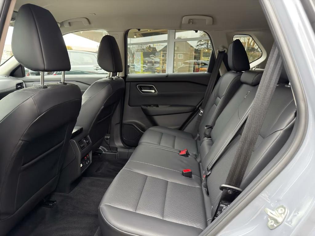 NEW X-TRAIL FULL HYBRID 204PK TEKNA HEAD/PILOT/NAV/WINT-28%, Auto's, USB, 4 cilinders, Leder, 5 zetels
