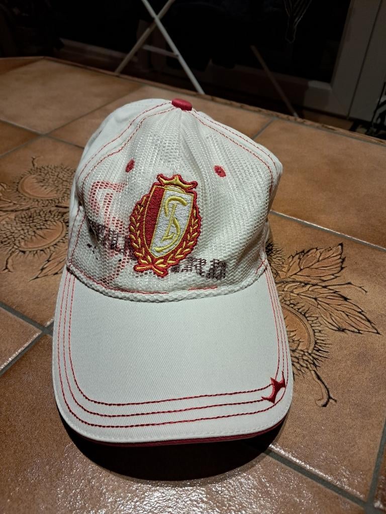 Casquette du Standard Planète Rouge, Garçon ou Fille, Enlèvement ou Envoi, 110 à 116, Utilisé