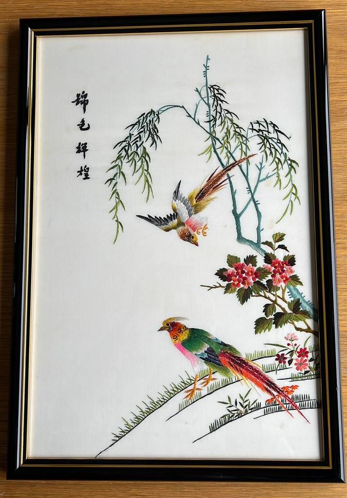 Mooi chinees borduurwerk op zijde met vogels, Antiek en Kunst, Ophalen