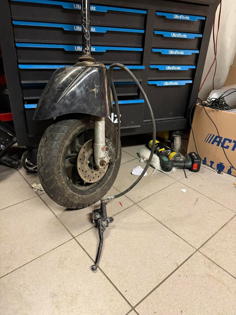 Zip voorvork, Fietsen en Brommers, Ophalen of Verzenden, Zo goed als nieuw, Piaggio