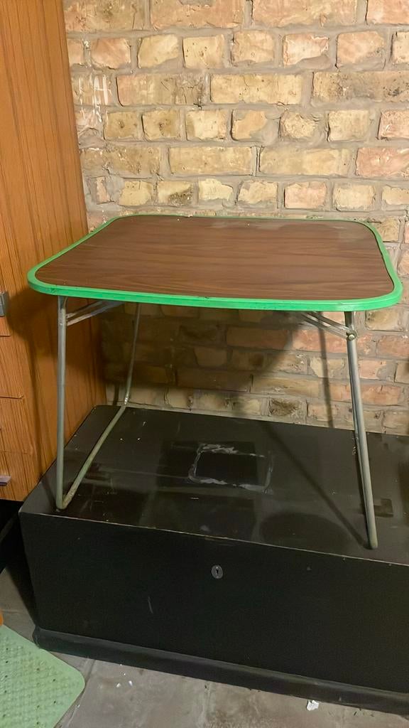 Retro opklapbaar kampeertafel, Ophalen, Zo goed als nieuw