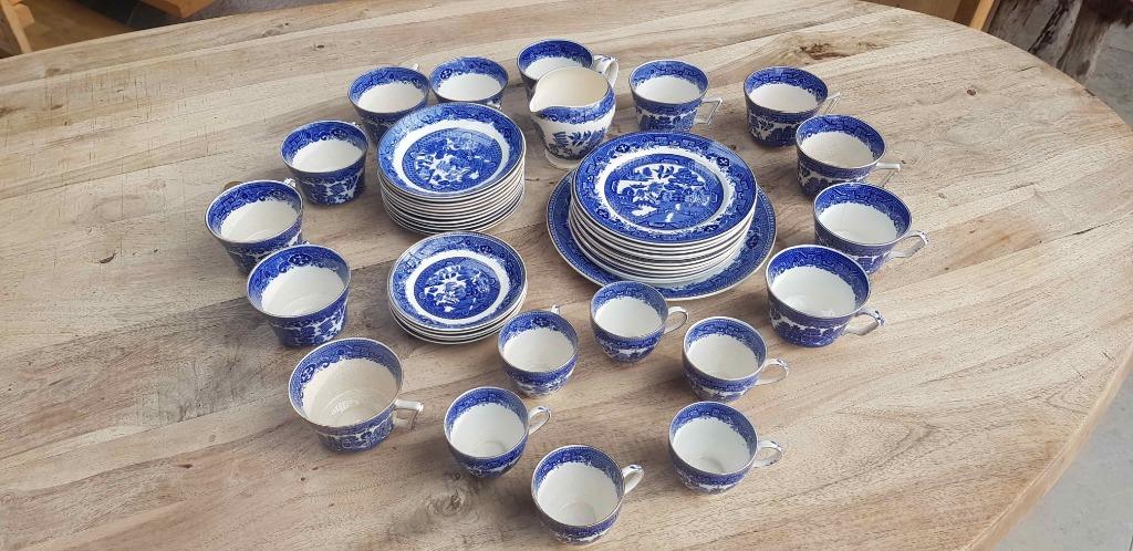 48 delig servies willow victoria porcelainrenton england, Ophalen