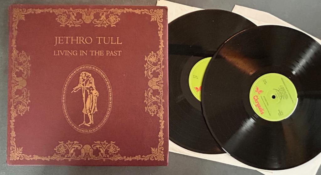 JETHRO TULL - Living in the past ( 2LP ), Cd's en Dvd's, Vinyl | Rock, Zo goed als nieuw, Poprock, 12 inch, Verzenden