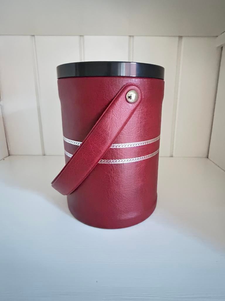 Seau à glace rétro rouge bordeaux., Antiquités & Art, Antiquités | Ustensiles de cuisine, Enlèvement ou Envoi