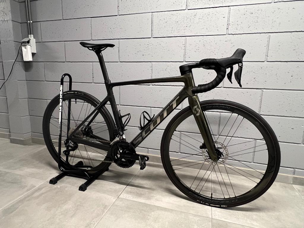 Scott Addict RC 40, Vélos & Vélomoteurs, Vélos | Vélos de course, Comme neuf, Carbone, Enlèvement