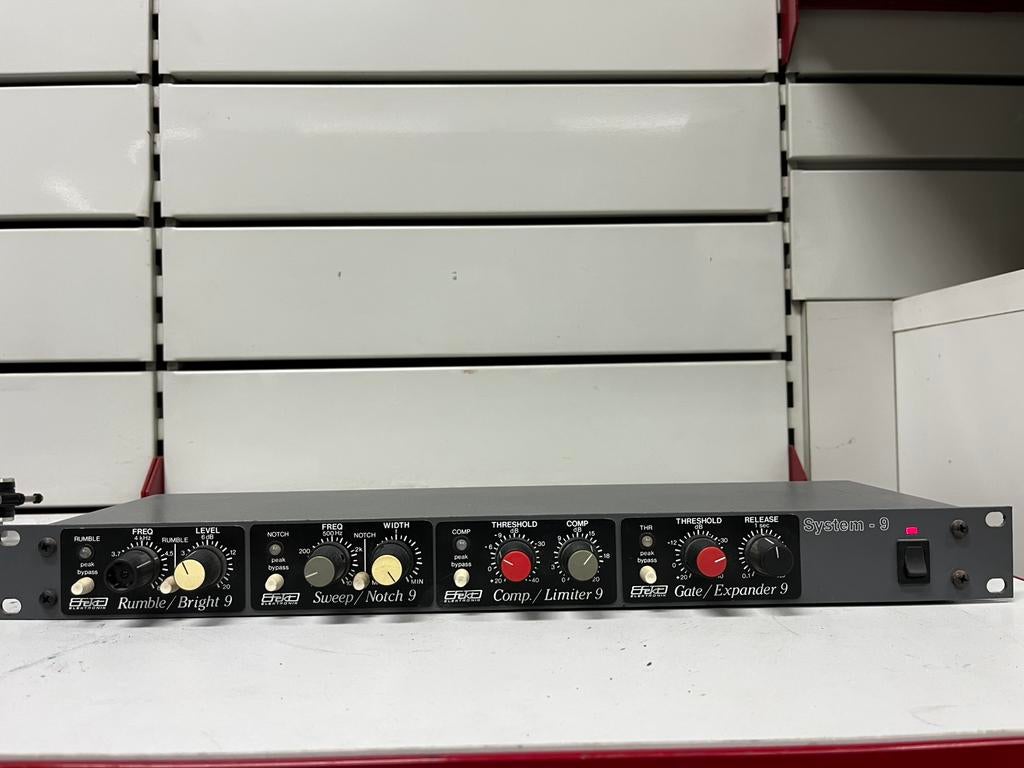 Efeko Elektronik System-9 - Analoge processor (1U-rack), Ophalen of Verzenden, Gebruikt