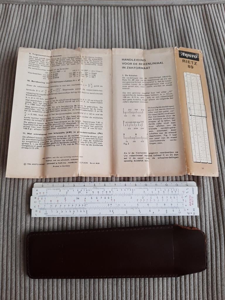 Règle à calcul ARISTO REITZ format de poche 15 cm, Enlèvement ou Envoi, Comme neuf