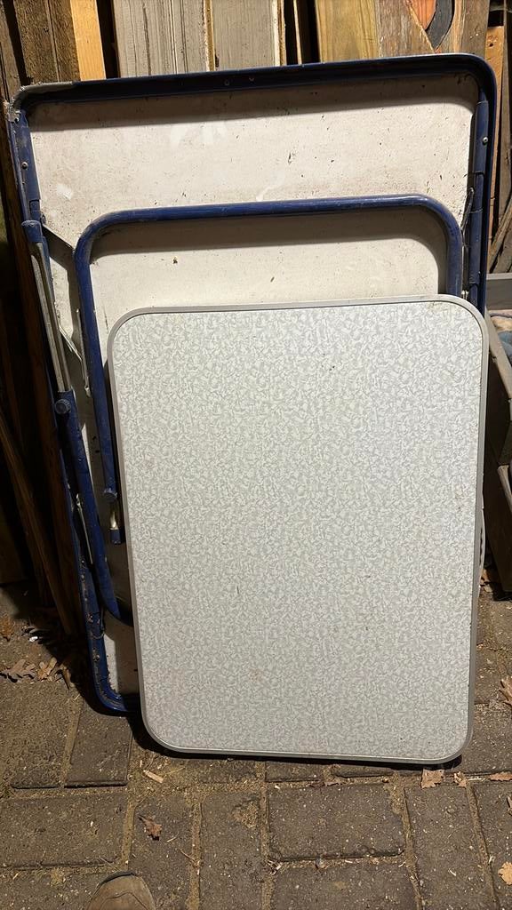 Campeer tafel, Ophalen, Gebruikt