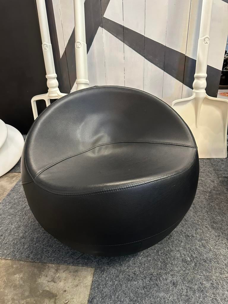 7 Fauteuils sphériques design – Effet “Ball Chair” Noir cuir, Enlèvement ou Envoi, Comme neuf, Cuir
