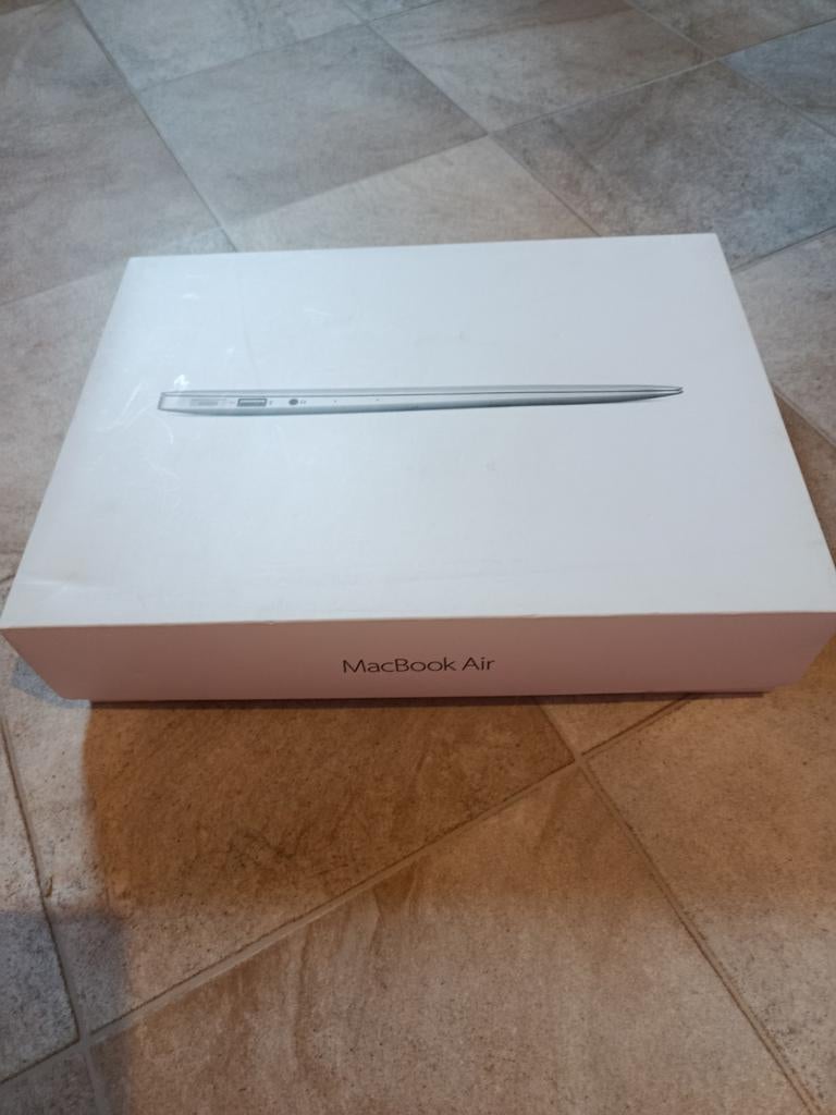 Apple MacBook Air, Enlèvement ou Envoi, 13 pouces, Moins de 2 Ghz, SSD