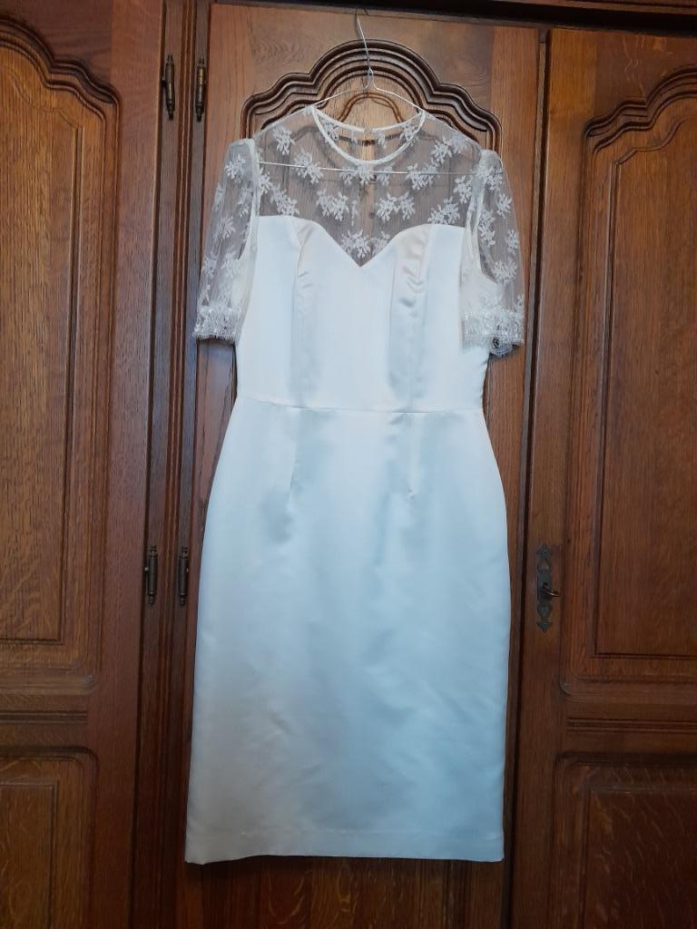 robe de soirée, Autre, Beige, Comme neuf, Enlèvement