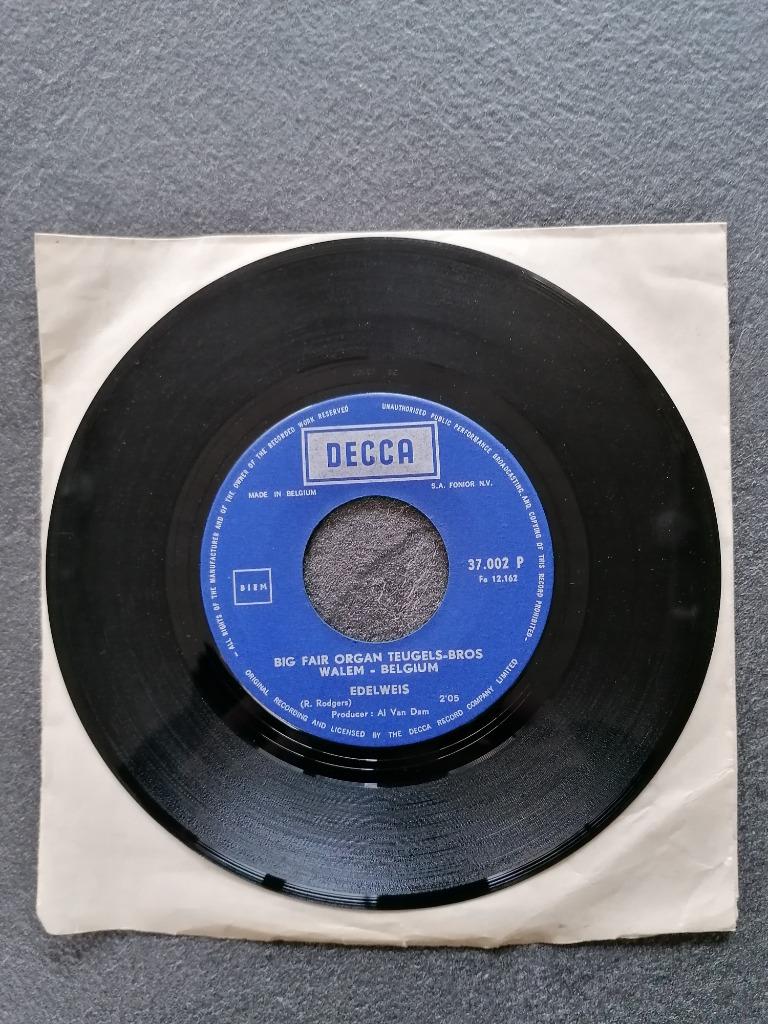 Big fair organ teugels-bros Walem-Belgium         Puppet on, Ophalen of Verzenden, Gebruikt, 7 inch, Single