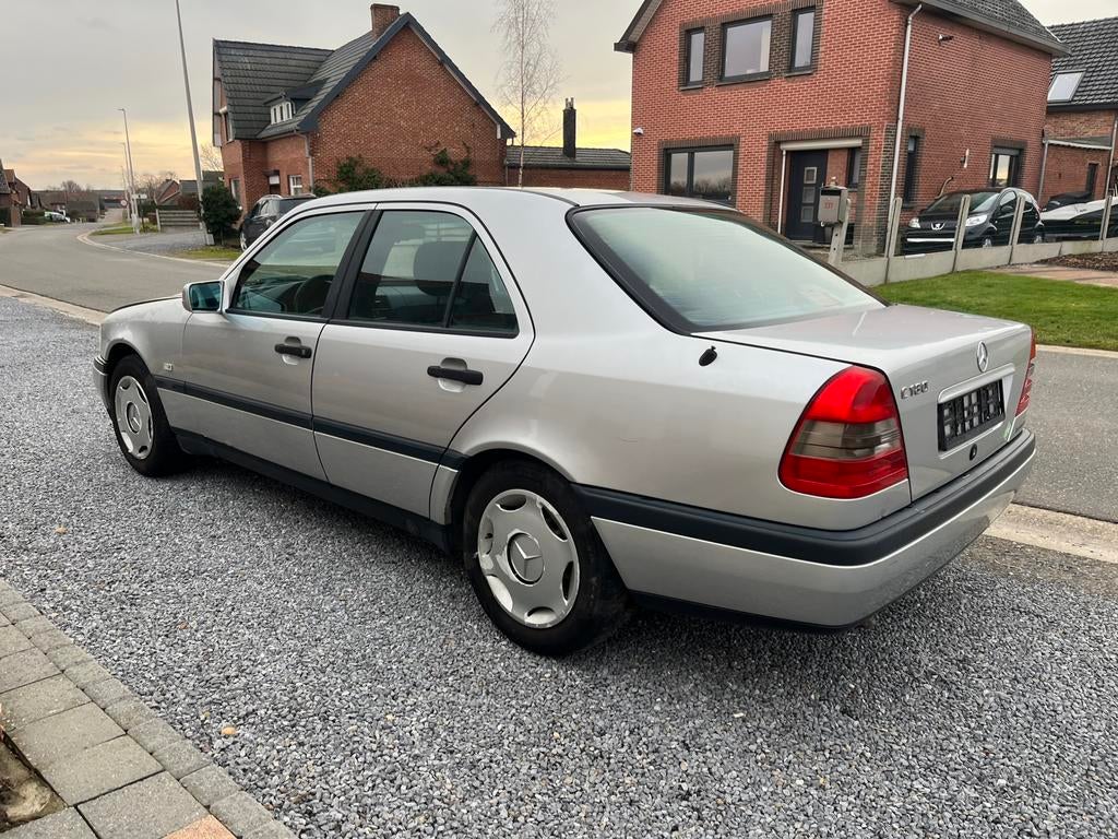 Mercedes C180 Lpi lpg oldtimer, foto 2