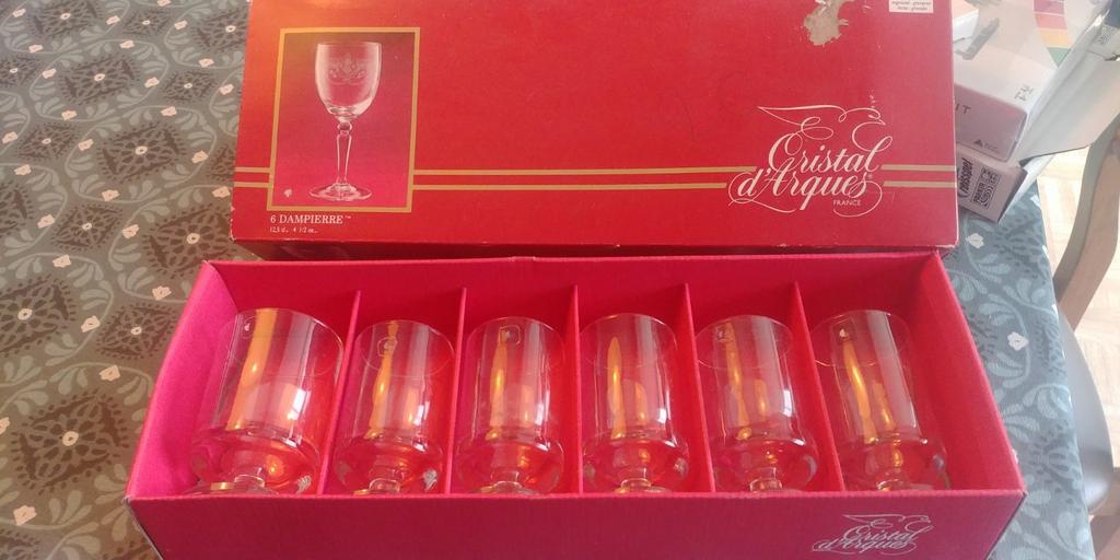 Verres en cristal véritable. Cristal d'Arques. En fait, n'ut, Enlèvement ou Envoi, Comme neuf