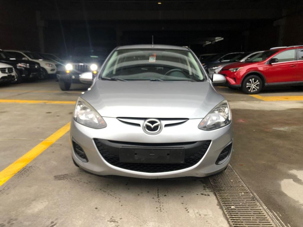 Mazda 2 _ 1.5 essence _ 75kw / boîte automatique _ airco/€5!, Achat, Entreprise, Entretenue par le concessionnaire, Noir