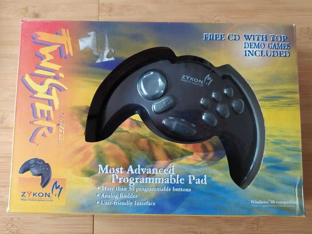 Manette de jeu Digital Pad Twister Zykon, Envoi, Comme neuf