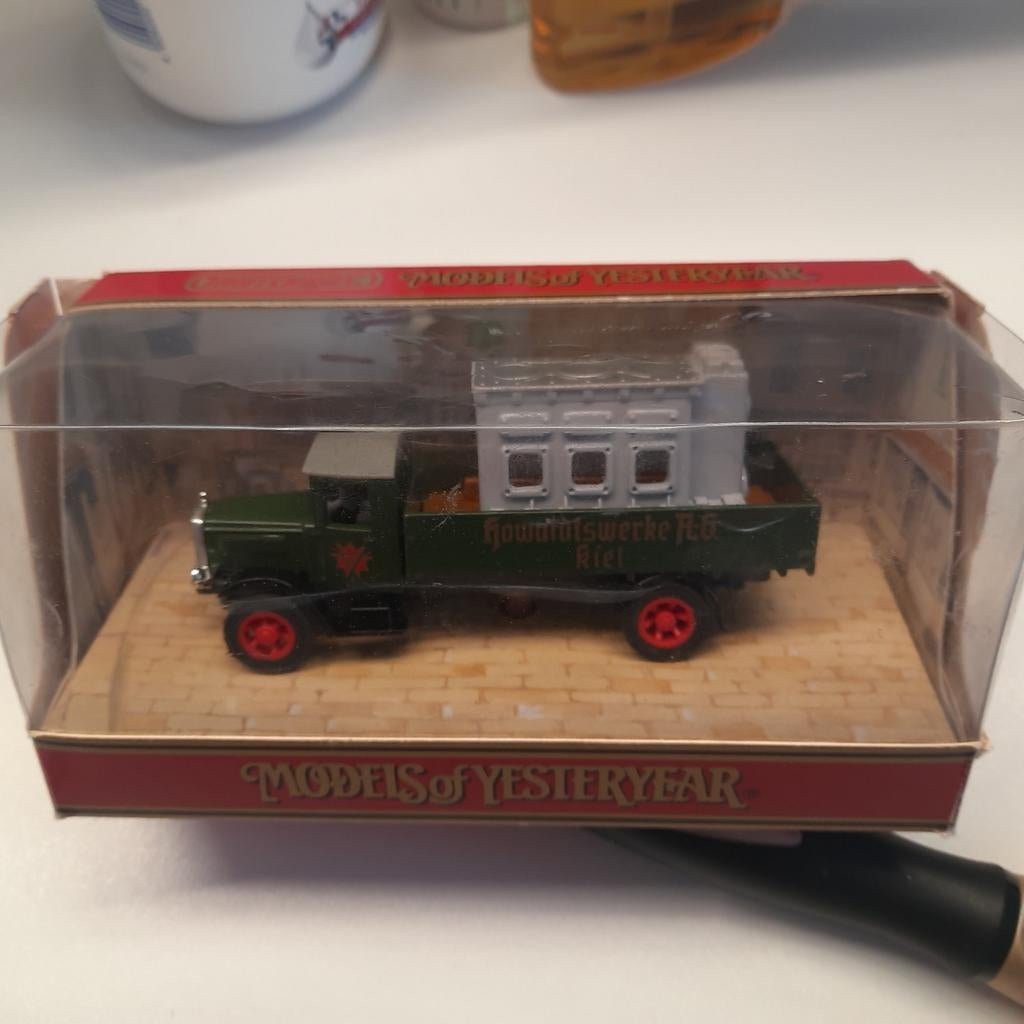 MATCHBOX MODELS OF YESTERYEAR Y-41 MERCEDES *NEW*, Hobby en Vrije tijd, Ophalen, Nieuw, Bus of Vrachtwagen, Matchbox