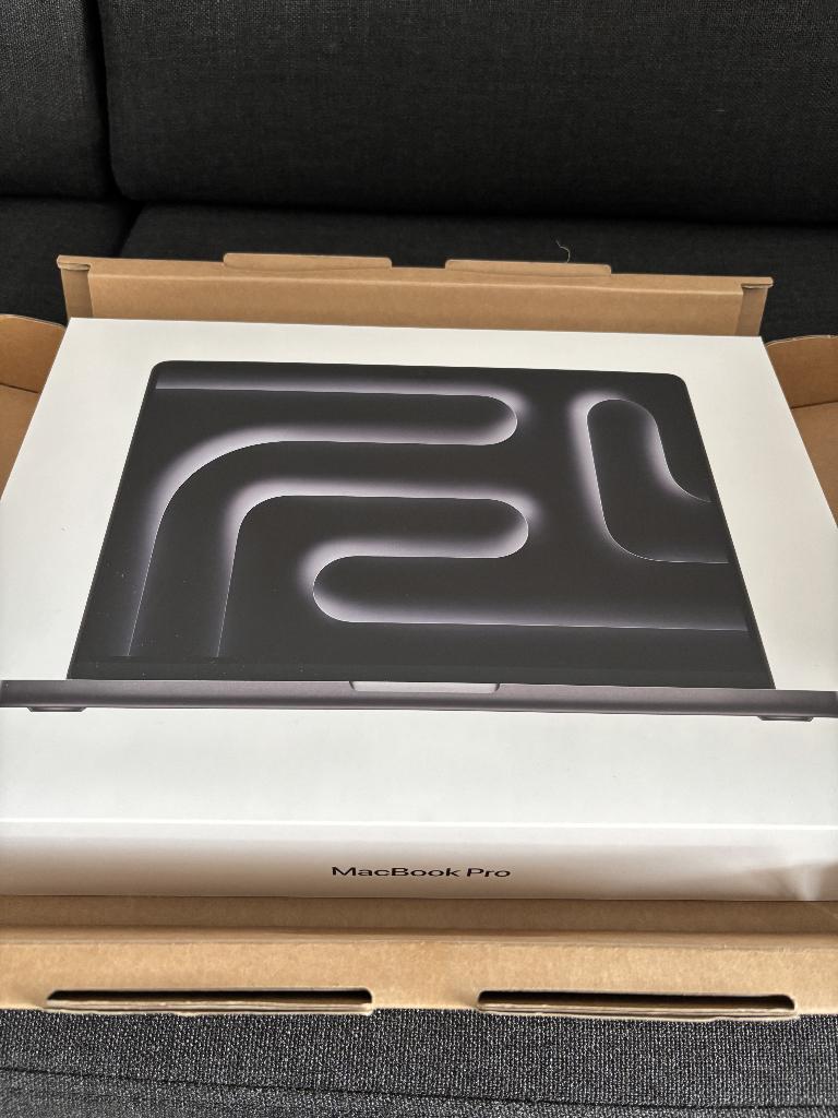 Macbook Pro non ouvert - 14 pouces - M4 PRO - Noir - Azerty, Computers en Software, Apple Macbooks, Overige groottes, Nieuw, Azerty