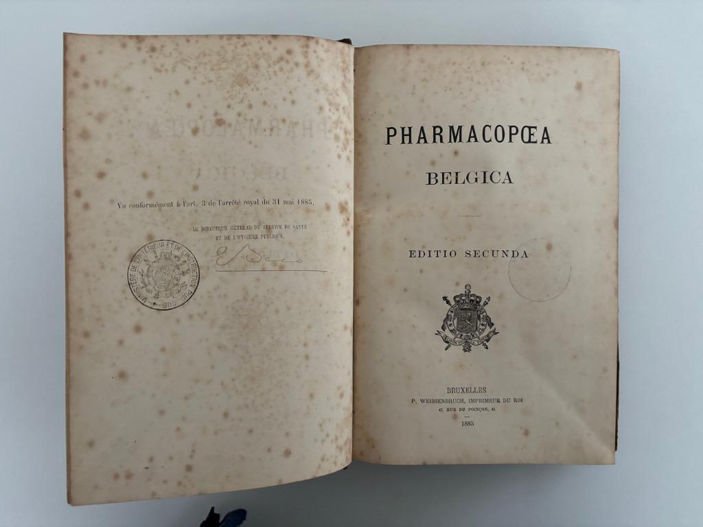 Pharmacopée Belgique Edition Secunda + Supp latin/français 1, Antiquités & Art, Enlèvement ou Envoi
