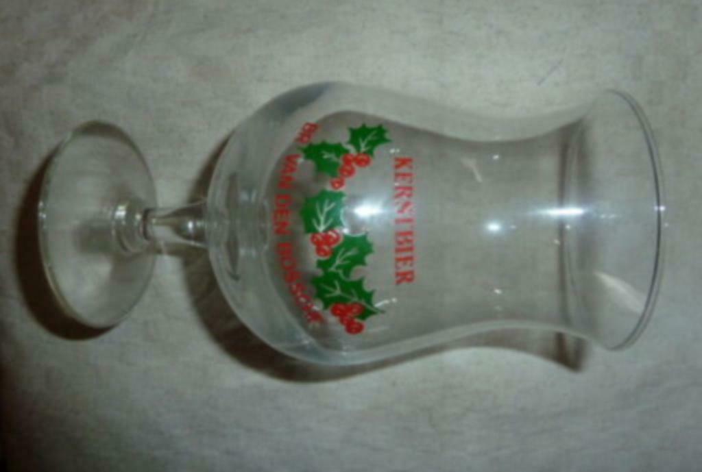 #E bier glas KERSTBIER Br. Van Den Bossche Sint Lievens Esse, Collections, Verres & Petits Verres, Neuf, Verre à bière, Enlèvement ou Envoi