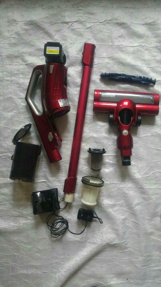 Aspirateur sans fil turbotronic 22.2v + chargeur pour pièces, Electroménager, Aspirateurs, Enlèvement ou Envoi, Utilisé, Aspirateur