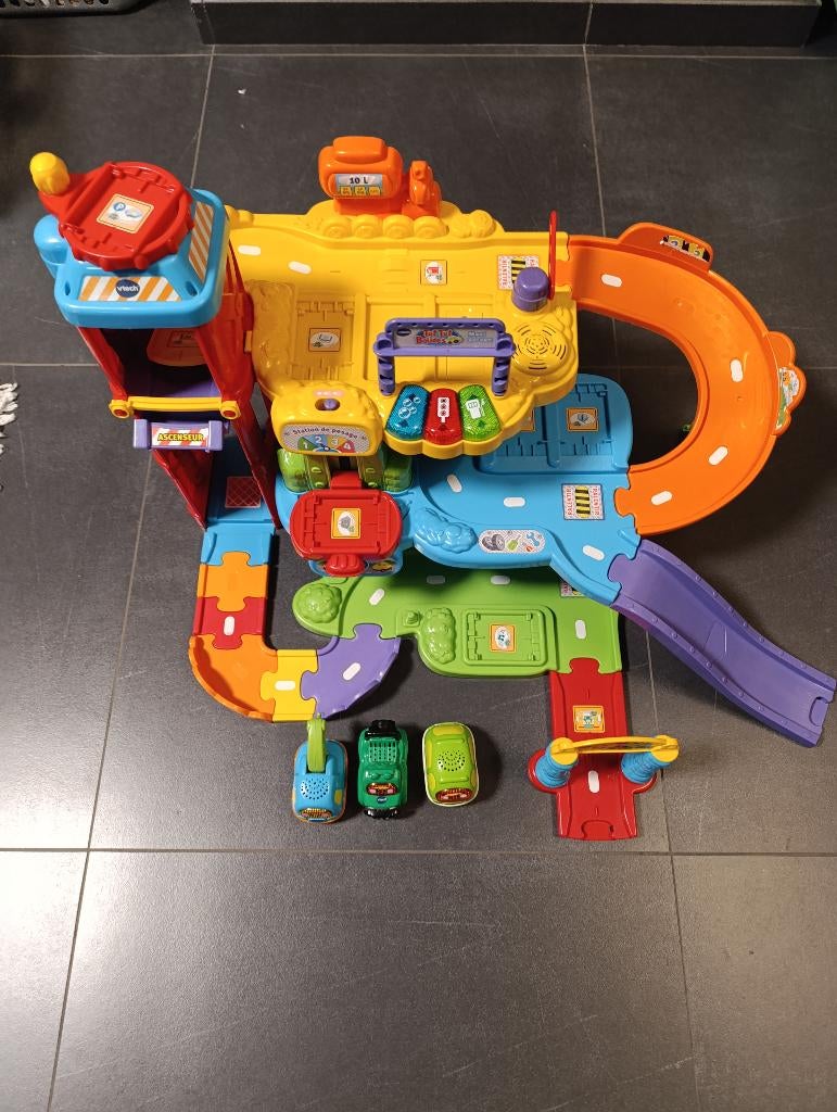 Garage + 3 voitures TUT TUT bolide, Enlèvement ou Envoi, Utilisé