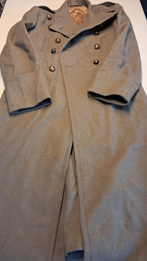 BELGIQUE - ABL - MANTEAU LIEUTENANT - ANNEES 50/60, Collections, Enlèvement ou Envoi, Armée de terre, Vêtements ou Chaussures