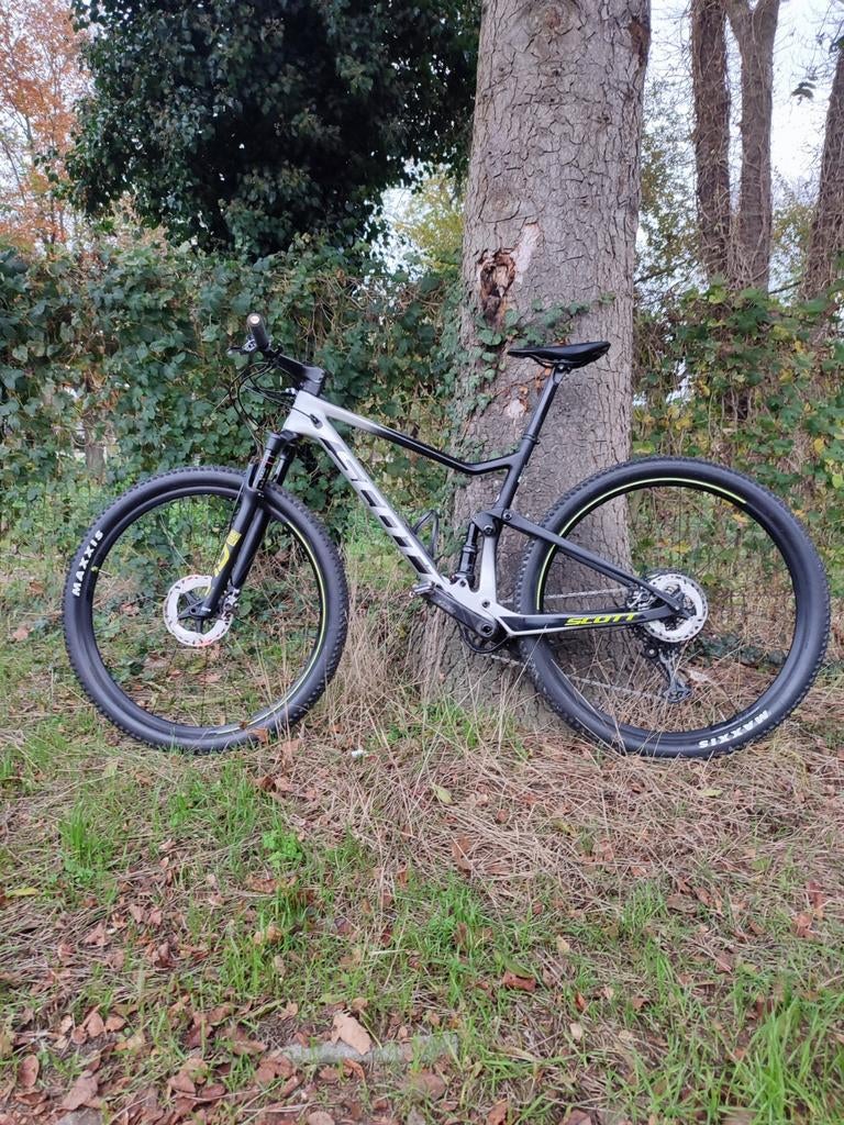 Scott spark rc900 pro met dropper, Fietsen en Brommers, Ophalen of Verzenden, Zo goed als nieuw