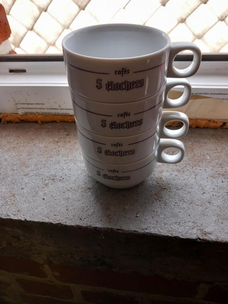 Tasse à café 5 clochers, Enlèvement ou Envoi, Comme neuf