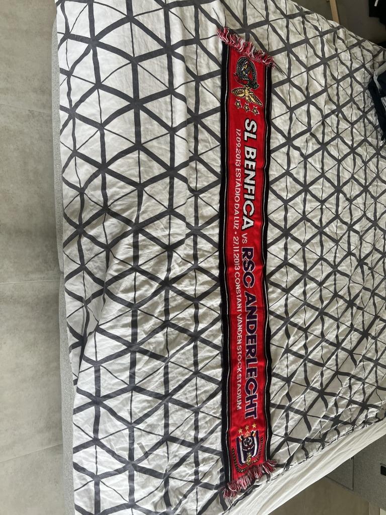 sjaal rsca anderlecht sl benfica, Ophalen of Verzenden, Nieuw, Vaantje of Sjaal