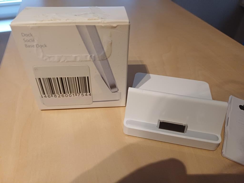 IPad Dock, Ophalen of Verzenden