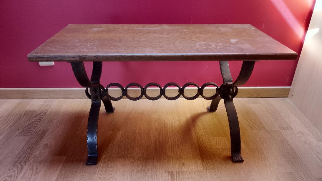 À vendre : Table basse en fer forgé avec plateau bois, Enlèvement