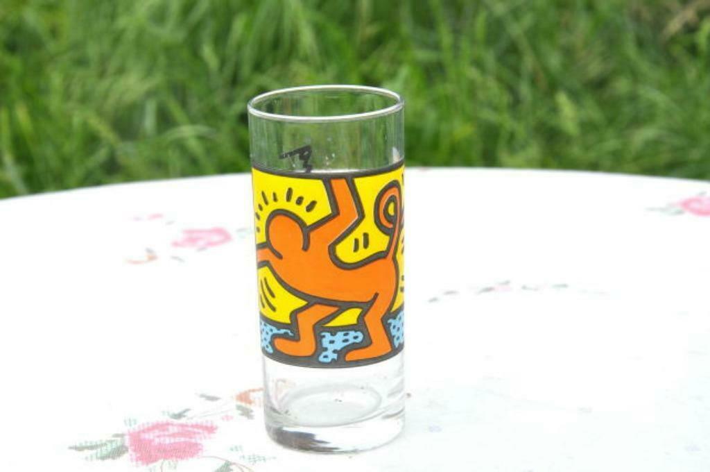 §  verre quick keith harinq, Collections, Verres & Petits Verres, Enlèvement ou Envoi, Comme neuf, Verre à eau