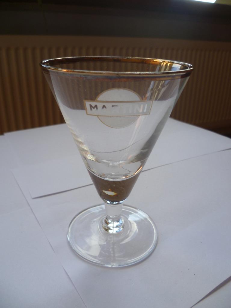 16X VERSCHILLENDE MARTINI GLAZEN, Collections, Envoi, Utilisé, Ustensile