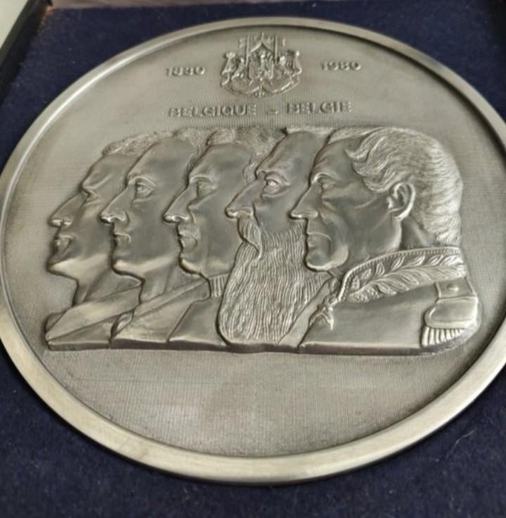 Plaque commémorative 1830-1980, Enlèvement ou Envoi, Autres matériaux