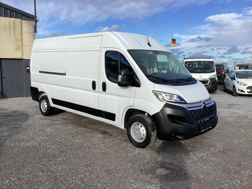 citroen jumper l3h2 140pk 2022 200km 21950e ex, Auto's, Bestelwagens en Lichte vracht, Voorwielaandrijving, Stof, 4 cilinders