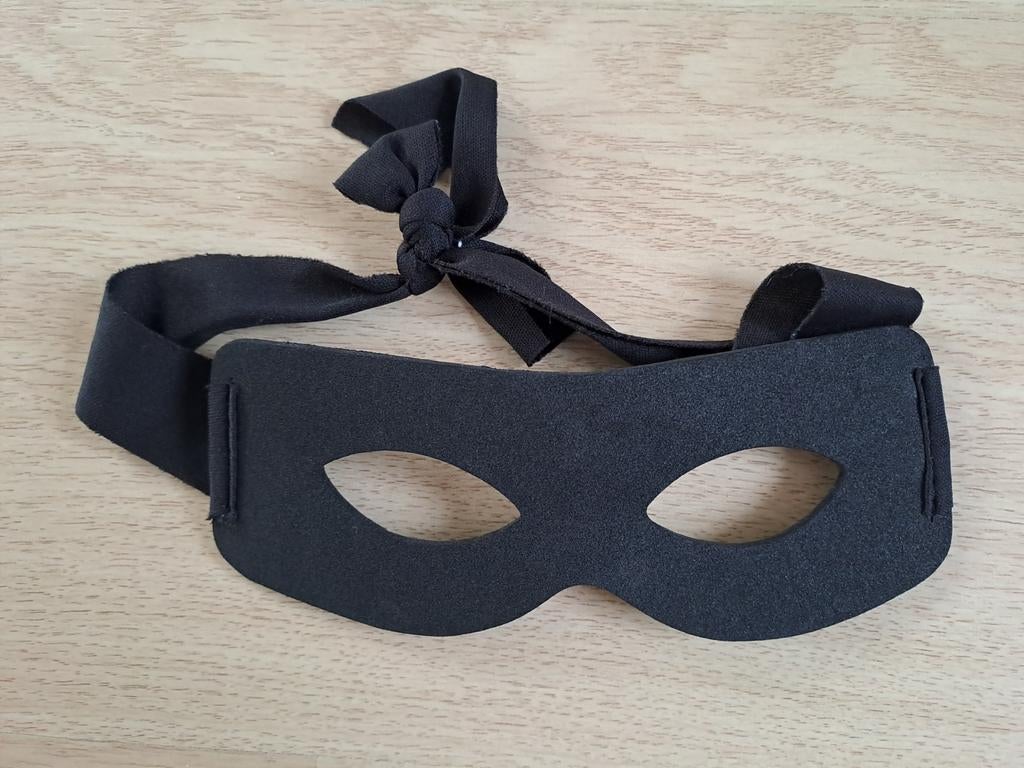 Zorro masker, Ophalen, Zo goed als nieuw, Feestartikel