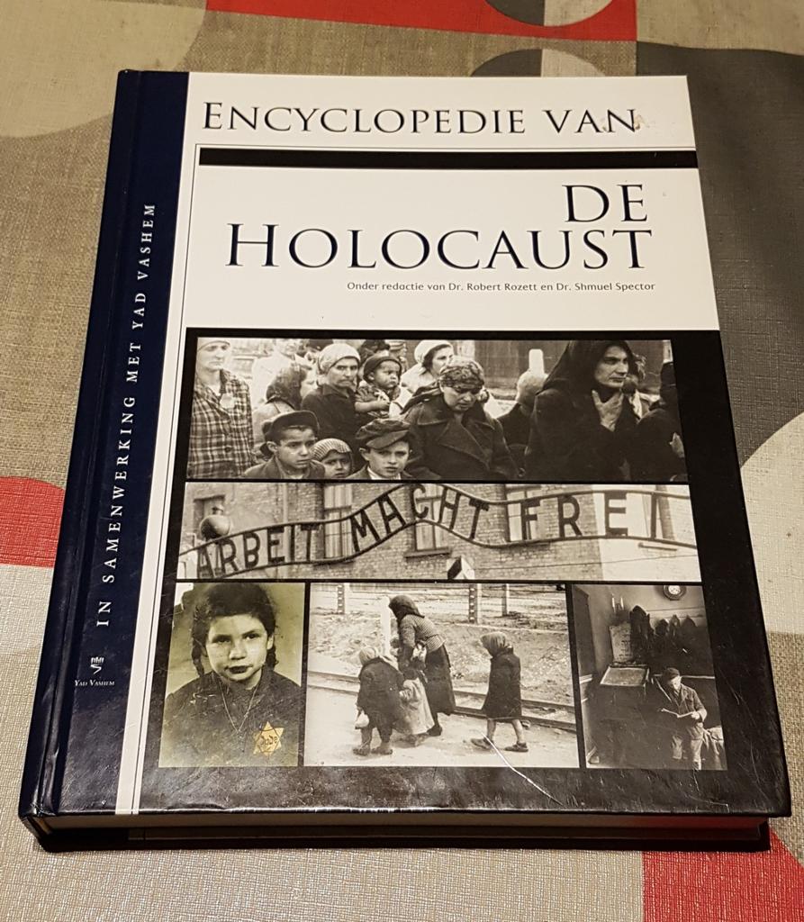 Encyclopedie van de Holocaust, Enlèvement ou Envoi, Comme neuf