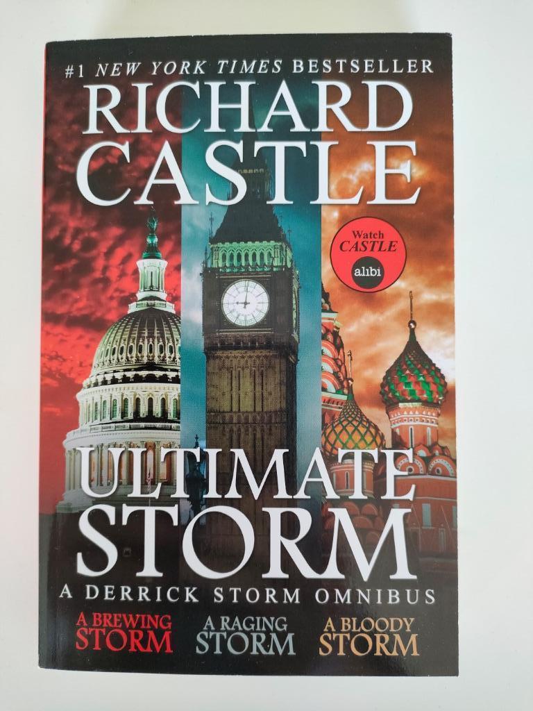 Boek Ultimate Storm (Richard Castle), Boeken, Ophalen of Verzenden, Zo goed als nieuw