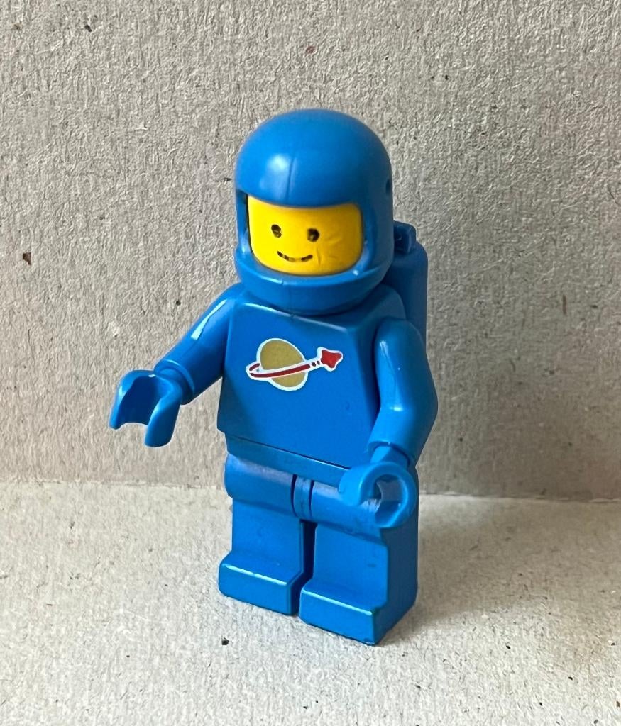 Lego mini figure - Blue Spaceman - origineel, Ophalen of Verzenden, Gebruikt, Losse stenen, Lego