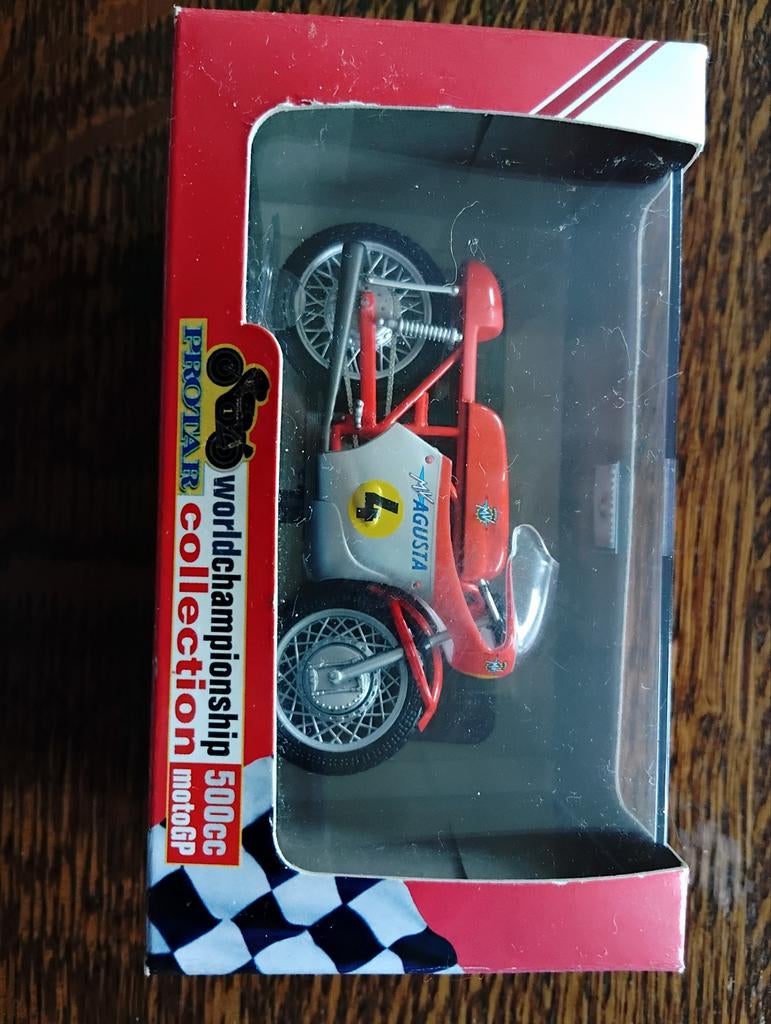 Moto 1/22 de collection, Enlèvement